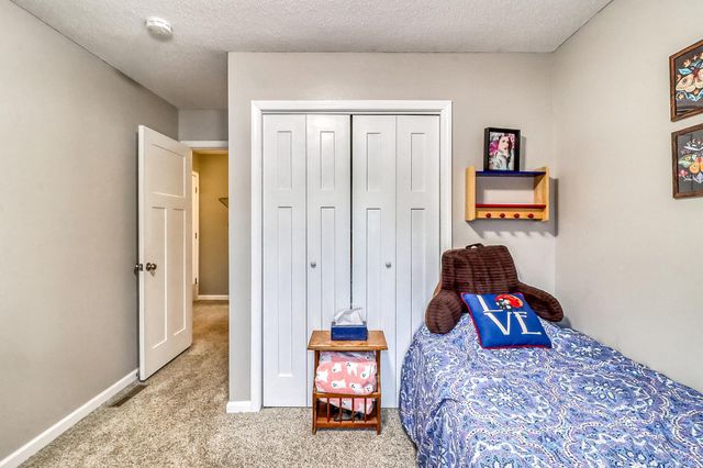 622 12TH Avenue E, West Fargo, ND 58078