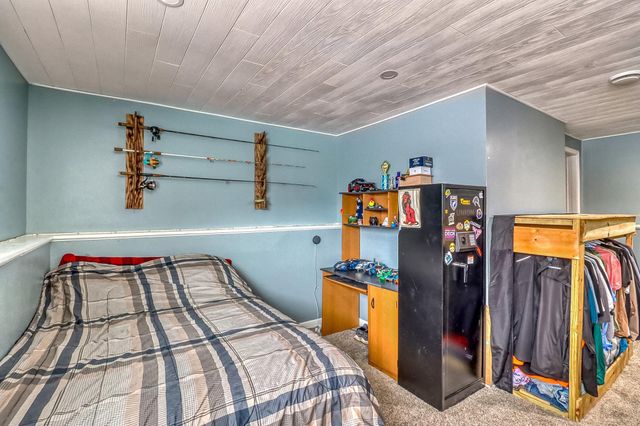 622 12TH Avenue E, West Fargo, ND 58078