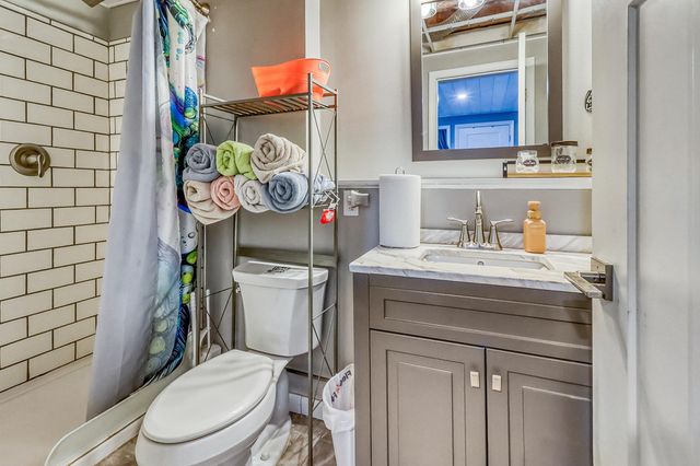 622 12TH Avenue E, West Fargo, ND 58078