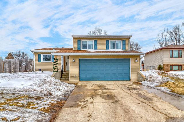 622 12TH Avenue E, West Fargo, ND 58078