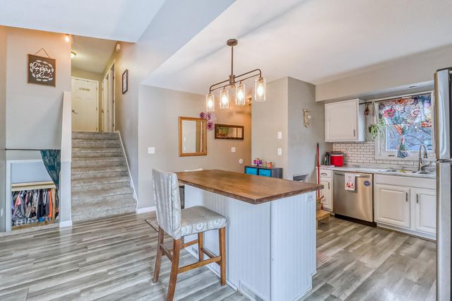 622 12TH Avenue E, West Fargo, ND 58078