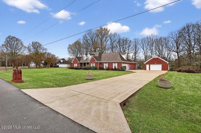 4669 Dixie Lynn Drive, Southaven, MS 38671