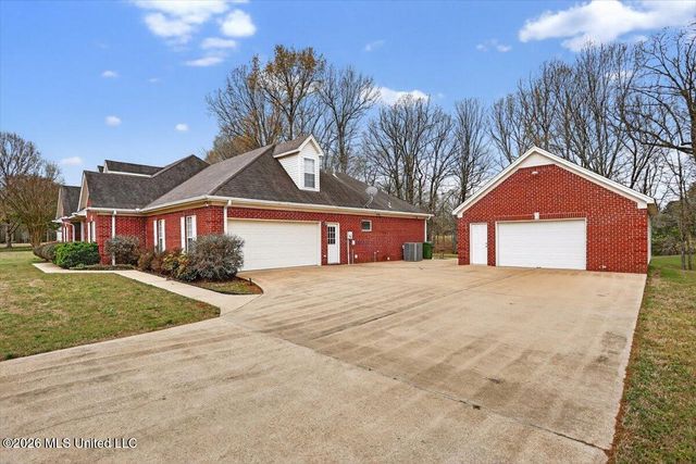 4669 Dixie Lynn Drive, Southaven, MS 38671
