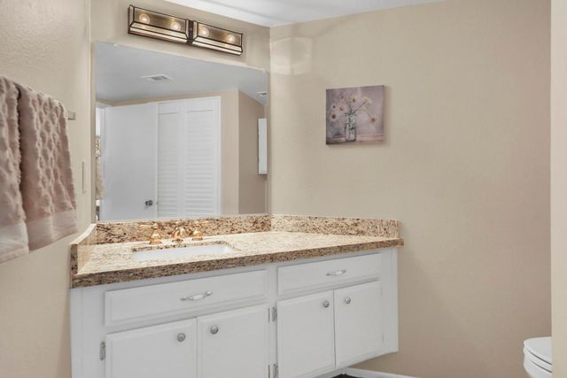 72844 Tony Trabert Lane, Palm Desert, CA 92260