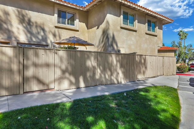 72844 Tony Trabert Lane, Palm Desert, CA 92260