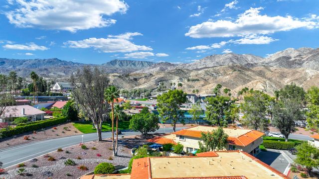72844 Tony Trabert Lane, Palm Desert, CA 92260