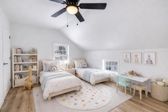 219 S MAPLE AVENUE, Oconto Falls, WI 54154