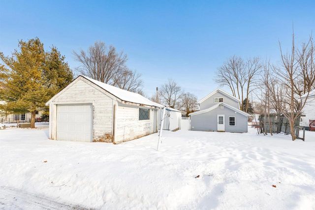 219 S MAPLE AVENUE, Oconto Falls, WI 54154
