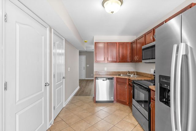 65 Durrett Dr Apt D, Clarksville, TN 37042