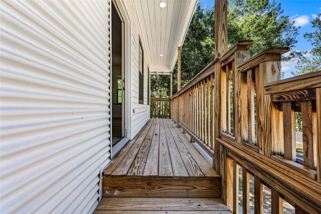 10423 Deer Lake Lodge B, Montgomery, TX 77316