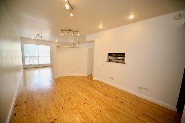 4343 Travis Street 6, Dallas, TX 75205