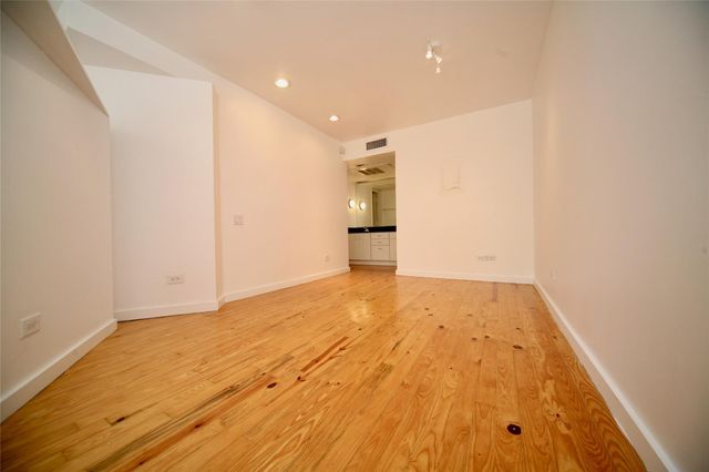 4343 Travis Street 6, Dallas, TX 75205