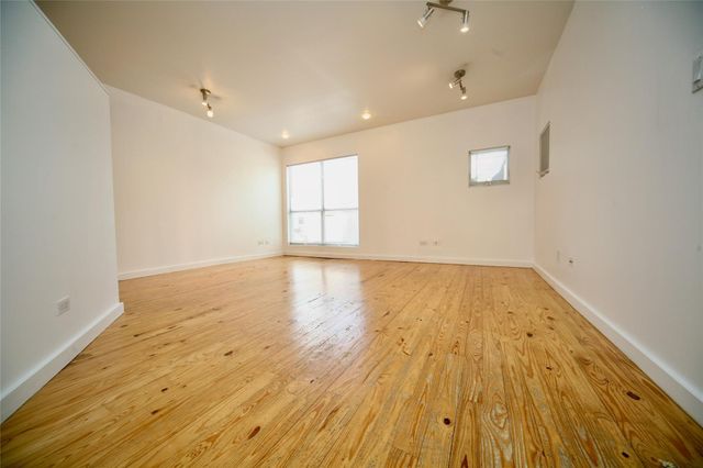 4343 Travis Street 6, Dallas, TX 75205