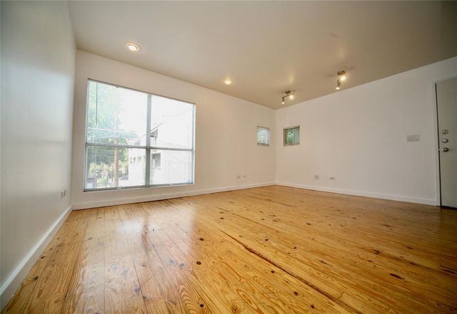 4343 Travis Street 6, Dallas, TX 75205
