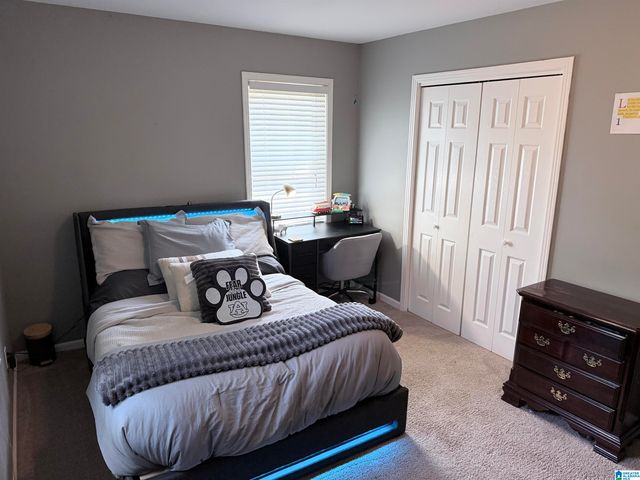 110 WOODLAND CIRCLE, Trussville, AL 35173