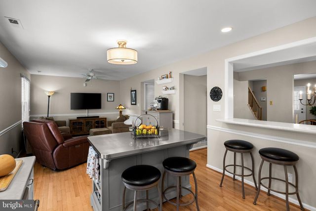 18 WOODMILL DR, Clementon, NJ 08021
