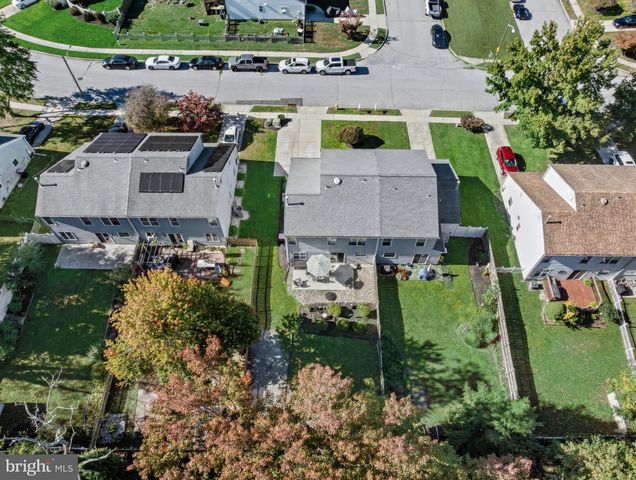 18 WOODMILL DR, Clementon, NJ 08021