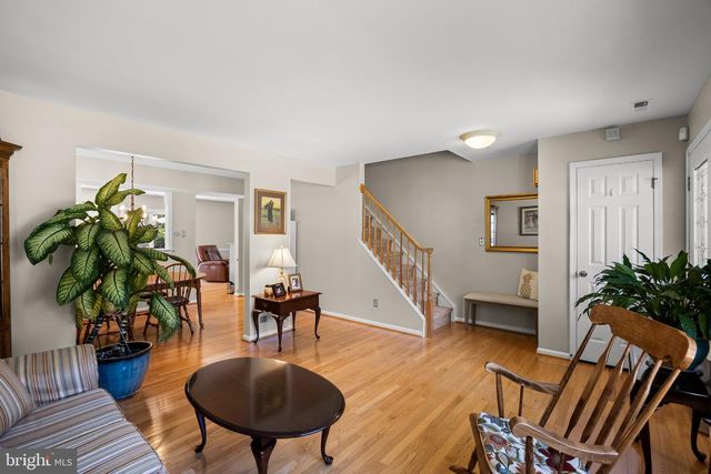 18 WOODMILL DR, Clementon, NJ 08021