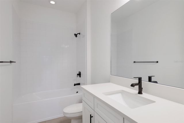 8924 DEEP HORIZON LOOP, Parrish, FL 34219