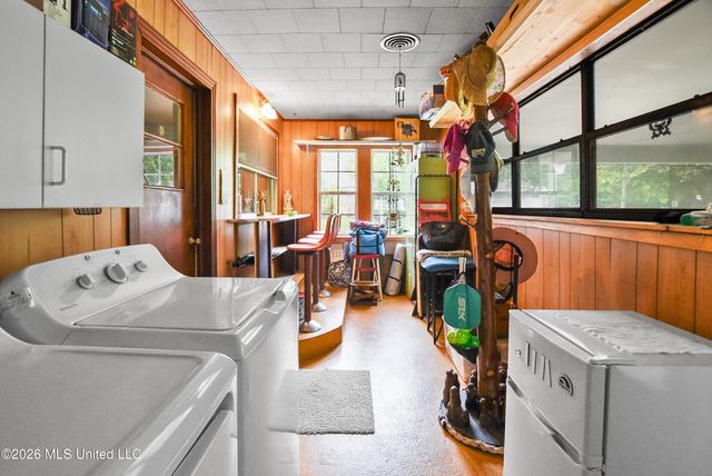 802 Mill Road, Pascagoula, MS 39567