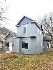705 N 6th Street, Brainerd, MN 56401