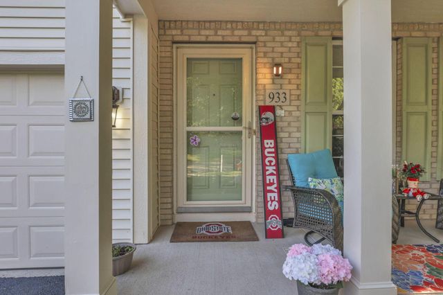 933 Sandrock Avenue, Reynoldsburg, OH 43068