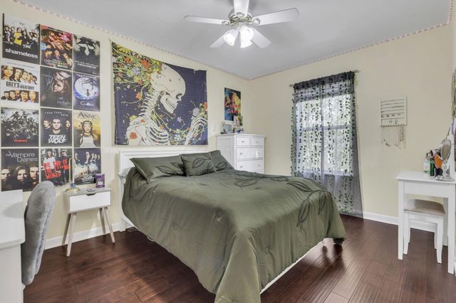 933 Sandrock Avenue, Reynoldsburg, OH 43068