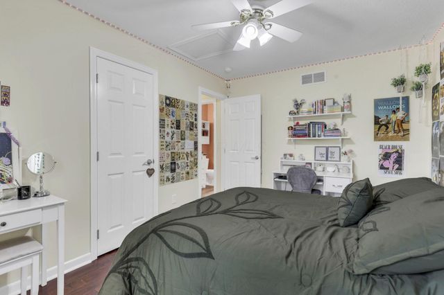 933 Sandrock Avenue, Reynoldsburg, OH 43068