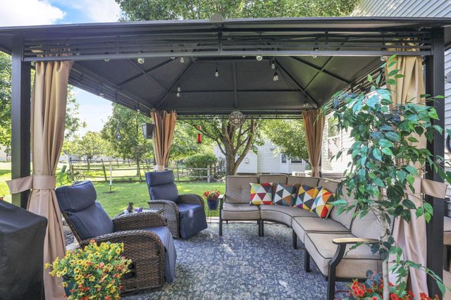 933 Sandrock Avenue, Reynoldsburg, OH 43068