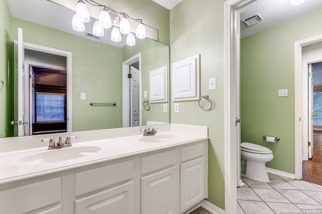 8414 Blackcastle, San Antonio, TX 78254