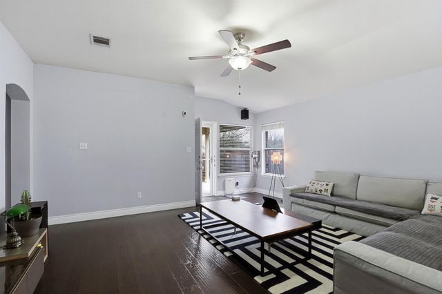 502 Settlement ST, Cedar Park, TX 78613