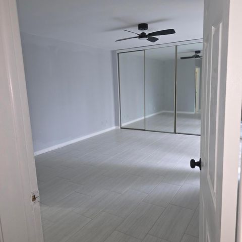 1839 N CONGRESS Avenue W 1839, West Palm Beach, FL 33401