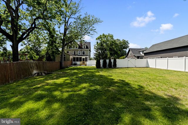 224 HIGHLAND AVE, Haddon Heights, NJ 08035