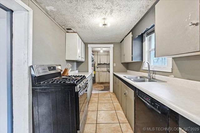 540 S 45th West Avenue, Tulsa, OK 74127