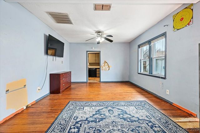 540 S 45th West Avenue, Tulsa, OK 74127