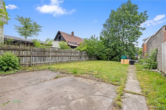 445 18th Street, Niagara Falls, NY 14303