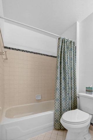 2720 Carambola Circle N 17104, Coconut Creek, FL 33066