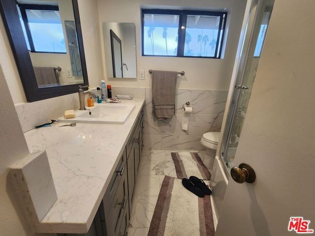 601 S Van Ness Avenue 4, Los Angeles, CA 90005