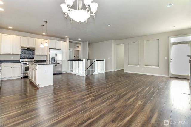 34113 10th Court SW, Federal Way, WA 98023