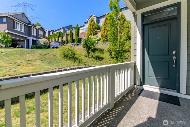 34113 10th Court SW, Federal Way, WA 98023