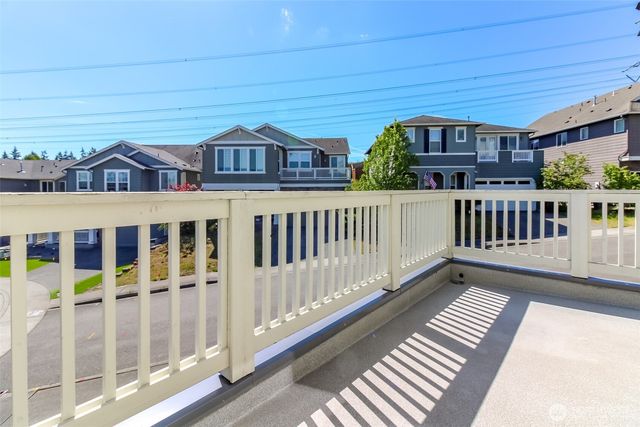 34113 10th Court SW, Federal Way, WA 98023