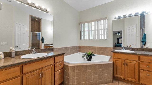 112 BENTLEY OAKS BOULEVARD, Auburndale, FL 33823