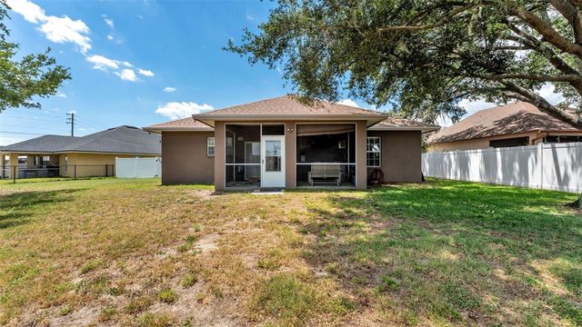 112 BENTLEY OAKS BOULEVARD, Auburndale, FL 33823