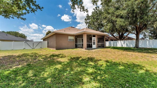 112 BENTLEY OAKS BOULEVARD, Auburndale, FL 33823