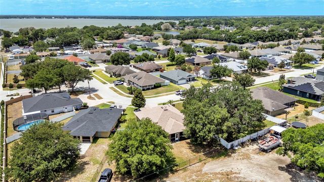 112 BENTLEY OAKS BOULEVARD, Auburndale, FL 33823