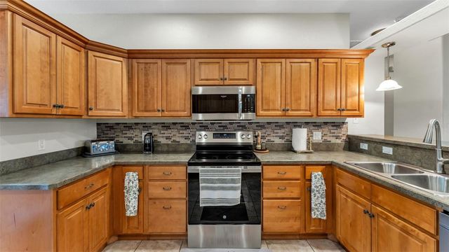 112 BENTLEY OAKS BOULEVARD, Auburndale, FL 33823