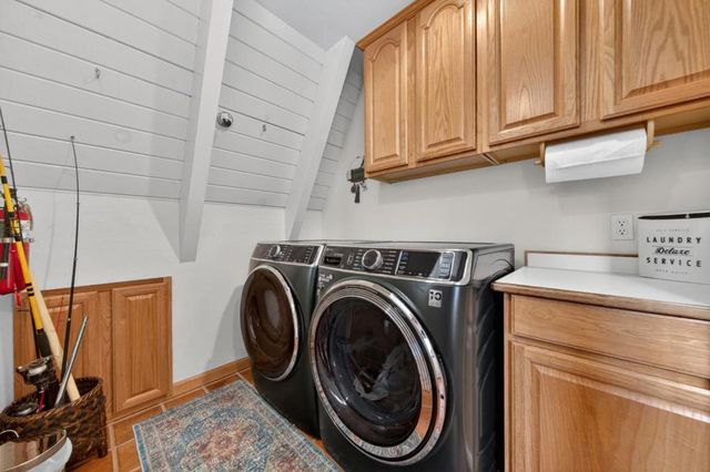 458 Peninsula Drive, Westwood, CA 96137