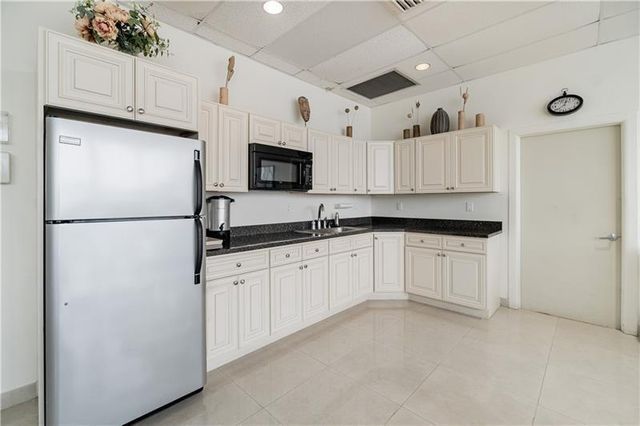 521 N Riverside Drive 602, Pompano Beach, FL 33062