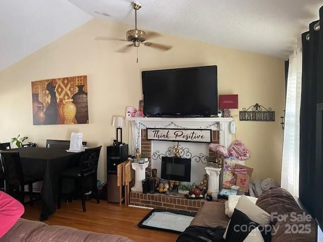 6536 Pineburr Road, Charlotte, NC 28211