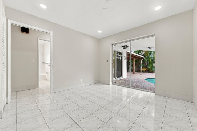 5711 NE 19TH Terrace, Fort Lauderdale, FL 33308